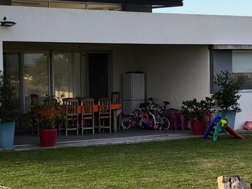Casa en venta 5 Ambientes - El  Cantón