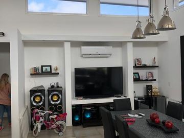 Casa en venta 5 Ambientes - El  Cantón