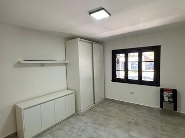PH Chalet al frente en venta, zona San Juan, Mar del Plata.