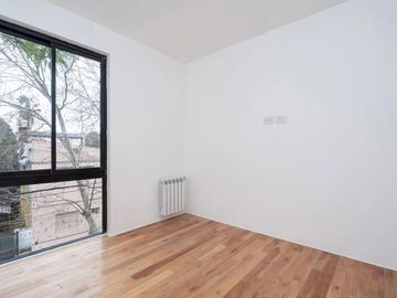 Departamento en venta - 1 Dormitorio 1 Baño - Cochera - 69.6Mts2 - Adrogué