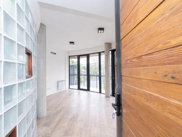 Departamento en venta - 1 Dormitorio 1 Baño - Cochera - 69.6Mts2 - Adrogué