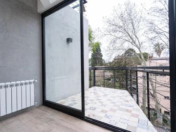 Departamento en venta - 1 Dormitorio 1 Baño - Cochera - 69.6Mts2 - Adrogué