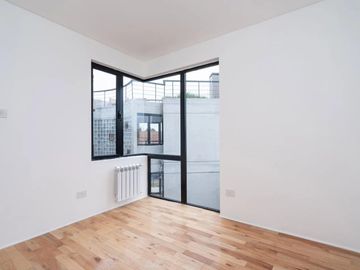 Departamento en venta - 1 Dormitorio 1 Baño - Cochera - 69.6Mts2 - Adrogué