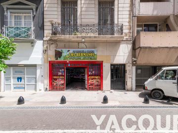 Departamento en venta - 3 Dormitorios 2 Baños - 85Mts2 - San Nicolas