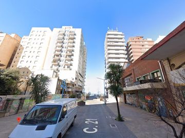Departamento en venta - 3 dormitorios 2 baños - 140mts2 - Miramar