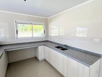 Casa en venta la horqueta de echeverria Canning