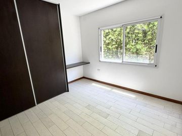 Casa en venta la horqueta de echeverria Canning
