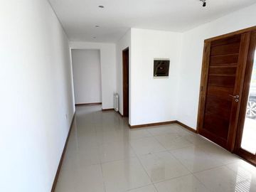 Casa en venta la horqueta de echeverria Canning