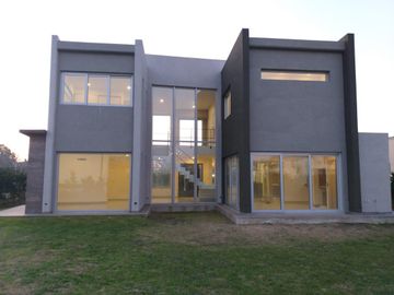 Casa - Los Naranjos canning