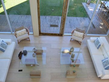 VENTA CASA HARAS ESCOBAR:  6 AMBIENTES- PISCINA CLIMATIZADA - B° ATARDECER