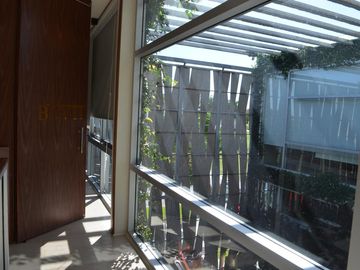 VENTA CASA HARAS ESCOBAR:  6 AMBIENTES- PISCINA CLIMATIZADA - B° ATARDECER