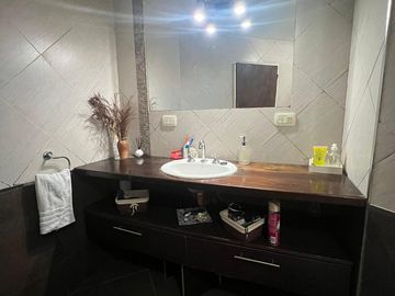 Venta Casa - 2 Dormitorios - Villa Parque Santa Ana