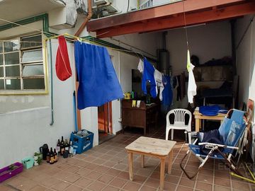 Excelente Piso sobre la Avda. en Escalada Centro fte al FCGR - Residencia Universitaria!!!