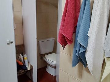 Excelente Piso sobre la Avda. en Escalada Centro fte al FCGR - Residencia Universitaria!!!