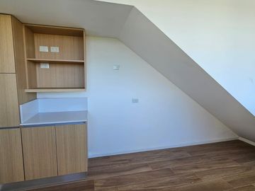 Venta y alquiler de departamento 4 ambientes con dependencia con cochera en Nordelta