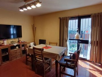Casa PH Duplex 2 Ambientes con Cochera en Quilmes - Gelly Oben  225