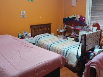VENTA DE PH CON LOCAL COMERCIAL / VIVIENDA FAMILIAR