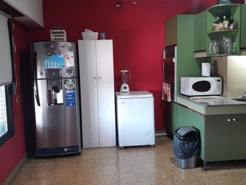 VENTA DE PH CON LOCAL COMERCIAL / VIVIENDA FAMILIAR