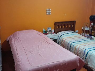 VENTA DE PH CON LOCAL COMERCIAL / VIVIENDA FAMILIAR