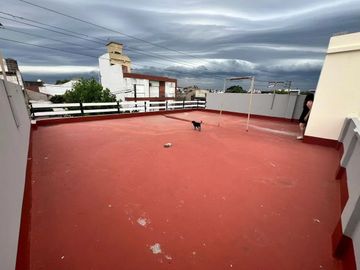 PH en venta - 4 Dormitorios 1 Baño - 204Mts2 - Villa Ballester, San Martín