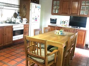 Casa de 3 dormitorios en venta - Lomas de Zamora Este