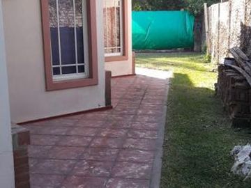 Chalet casa quinta- Burzaco