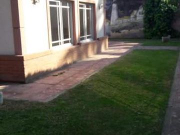 Chalet casa quinta- Burzaco