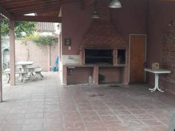Chalet casa quinta- Burzaco