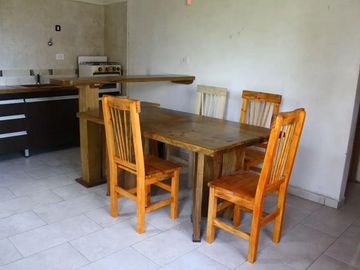 Casa en venta - 2 dormitorios 1 baño - 170mts2 - Nueva Atlantis