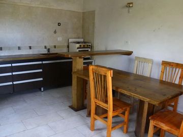Casa en venta - 2 dormitorios 1 baño - 170mts2 - Nueva Atlantis