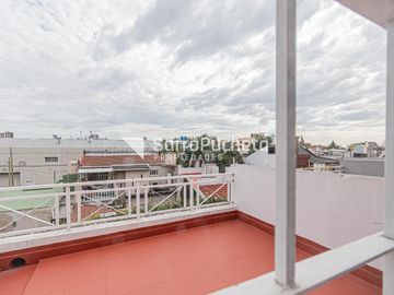 Venta triplex 5 ambientes en Ramos Mejía.