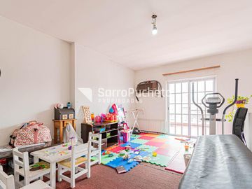 Venta triplex 5 ambientes en Ramos Mejía.
