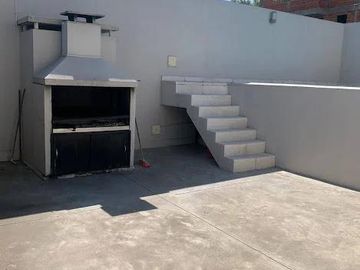 Departamento en venta - 1 Dormitorio 1 Baño - Cochera - 61Mts2 - Lomas de Zamora
