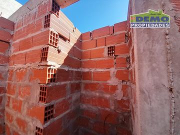 Casa en Garin