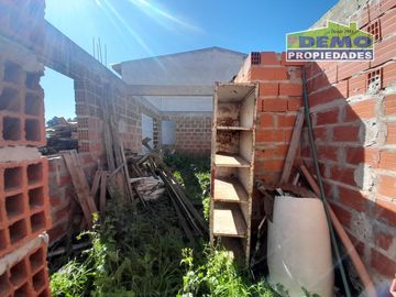 Casa en Garin