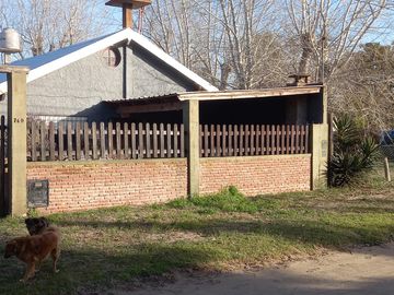Casa en venta - 3 Dormitorios 3 Baños - 500Mts2 - San Clemente del Tuyú