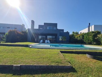 Casa en  Barrio El Canton, Islas