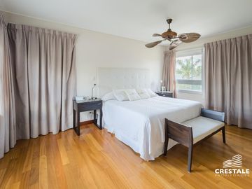 Venta casa 3 dormitorios Funes Hills Mirasoles