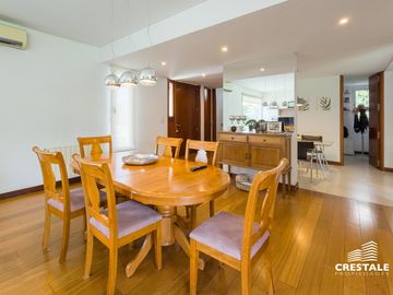 Venta casa 3 dormitorios Funes Hills Mirasoles