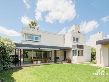 Venta casa 3 dormitorios Funes Hills Mirasoles