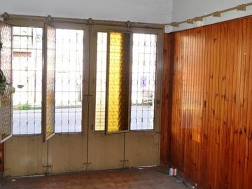 VENTA DE CASA 3 AMBIENTES EN LOMAS DEL MIRADOR
