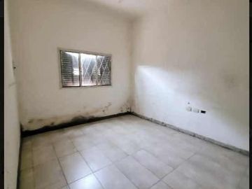 Departamento en venta - 1 Dormitorio 2 Baños - Local - 142mts2  - Moreno