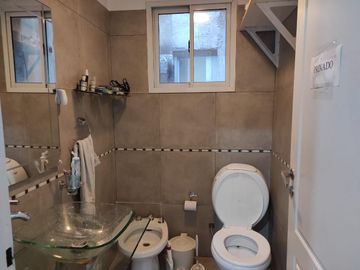 SEMIPISO FRANCES - 4 DORMITORIOS- VENTA - 5 Ambientes - Tribunales
