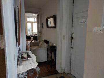 SEMIPISO FRANCES - 4 DORMITORIOS- VENTA - 5 Ambientes - Tribunales