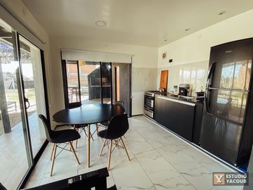 Quinta en venta - 600Mts2 - Arana [FINANCIADA]