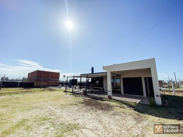 Quinta en venta - 600Mts2 - Arana [FINANCIADA]