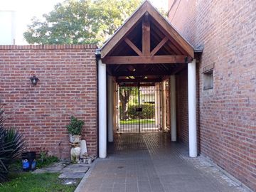 PH en venta - 2 Dormitorios 1 Baño - 52Mts2 - Monte Grande