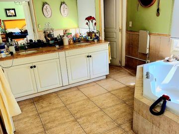 Casa en venta - 3 Dormitorios 3 Baños - Cochera - 900Mts2 - Pilar