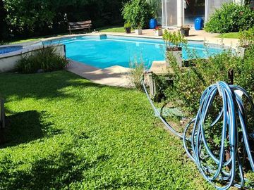 Casa en venta - 3 Dormitorios 3 Baños - Cochera - 900Mts2 - Pilar