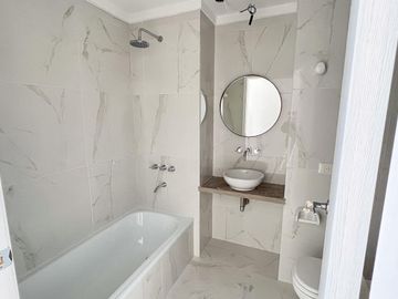 Departamento 4 Ambientes a Estrenar en Venta en Almagro/Balvanera